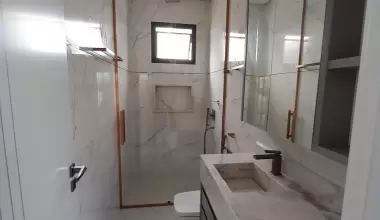 Box de Vidro – Moderno e Funcional