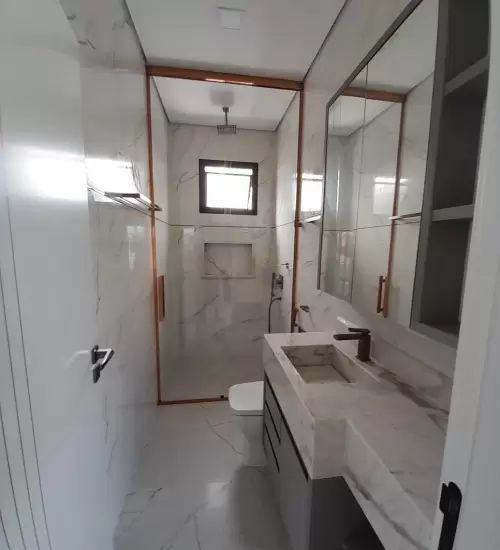 Box de Vidro – Moderno e Funcional