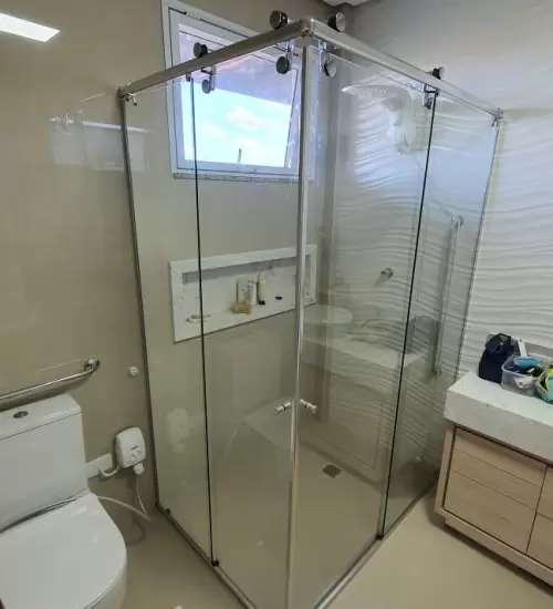 Box de Vidro – Moderno e Funcional