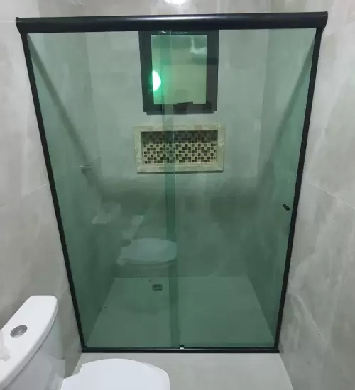 Box de Vidro – Moderno e Funcional