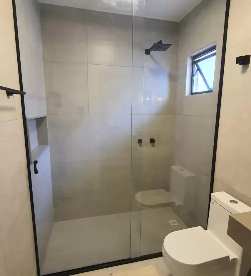 Box de Vidro – Moderno e Funcional