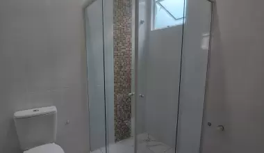 Box de Vidro – Moderno e Funcional