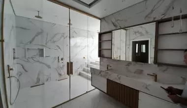 Box de Vidro – Moderno e Funcional